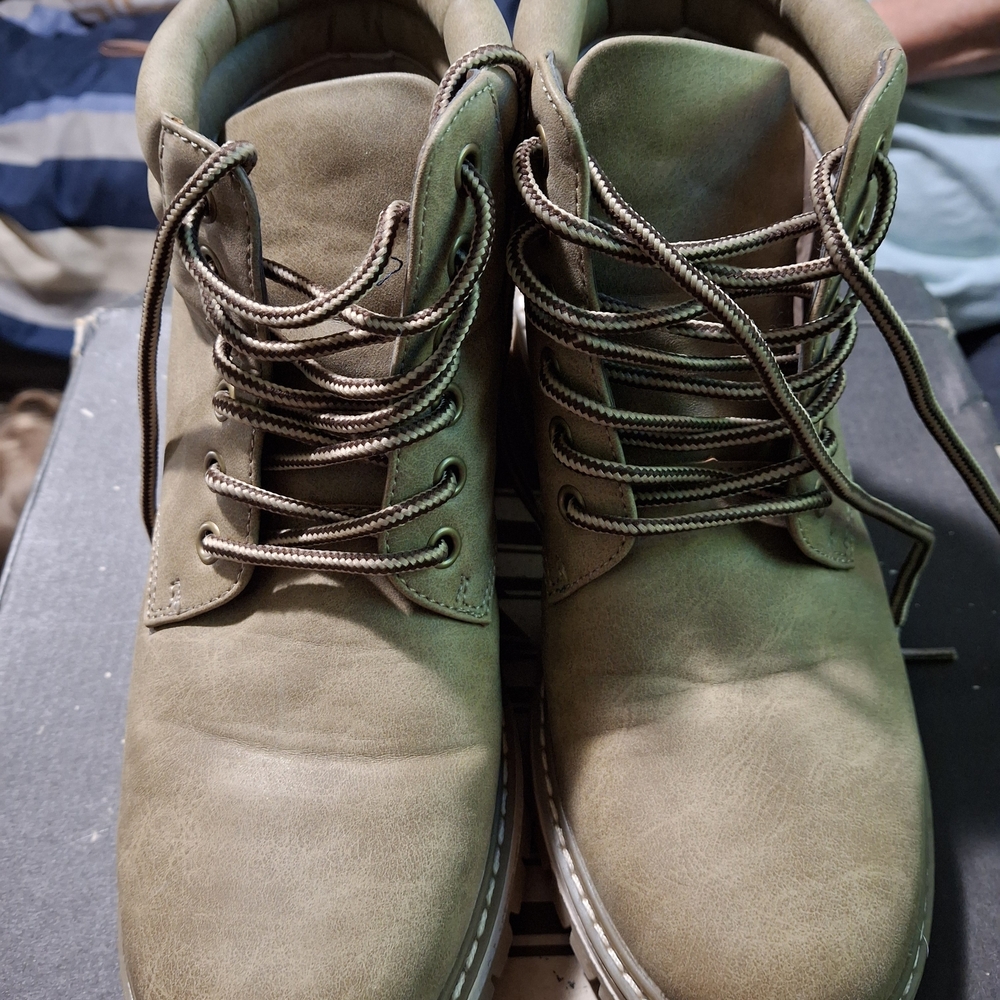 Women's Stylish Tan Ankle Boots